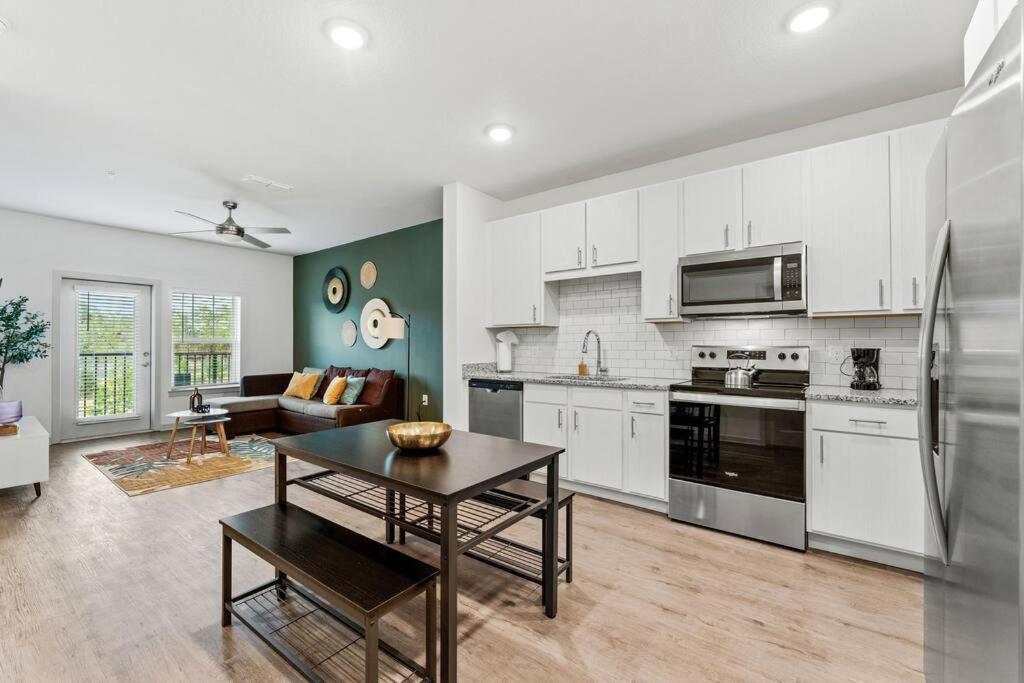 Complete Apartment ,10 Min To Parks Pets Allowed, Resort-Style Amenities Orlando Kültér fotó