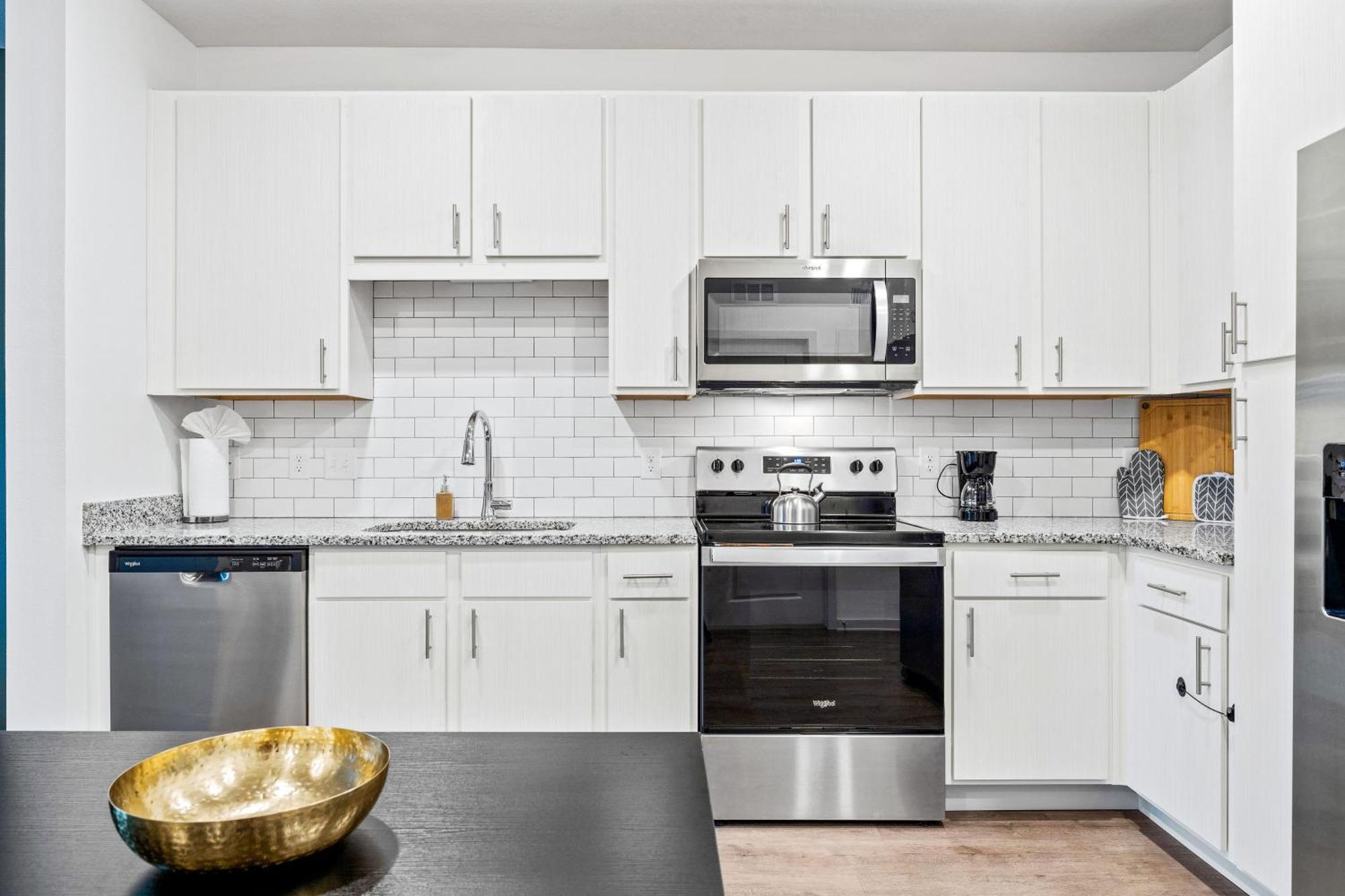 Complete Apartment ,10 Min To Parks Pets Allowed, Resort-Style Amenities Orlando Kültér fotó