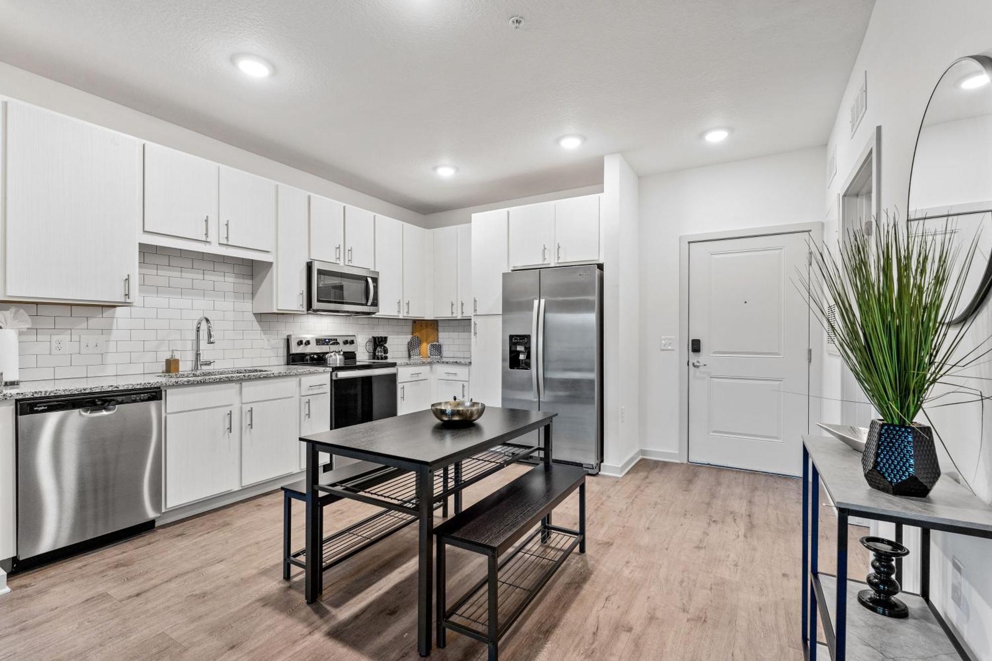 Complete Apartment ,10 Min To Parks Pets Allowed, Resort-Style Amenities Orlando Kültér fotó